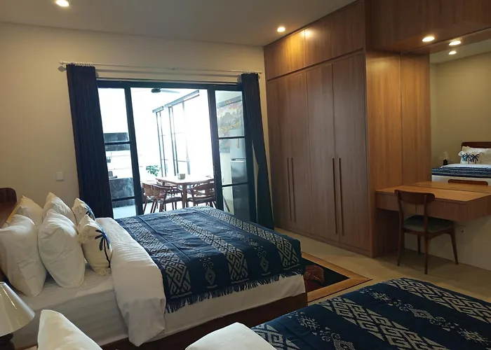 Narayuka Private *